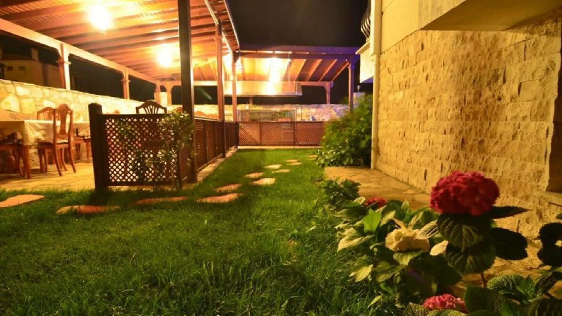 Cunda paradise otel Ayvalı 0*,  Turquía